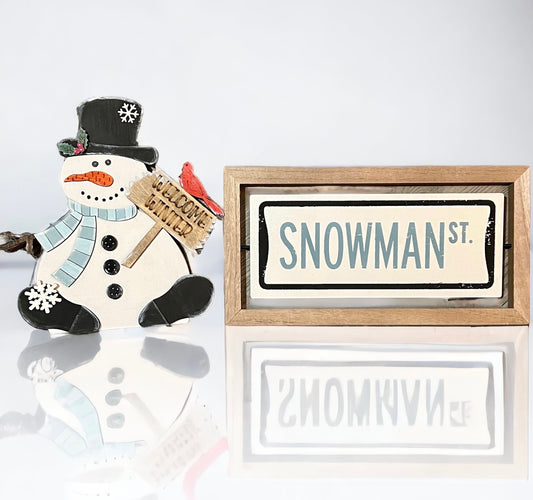 Snowman shelf sitter cutout