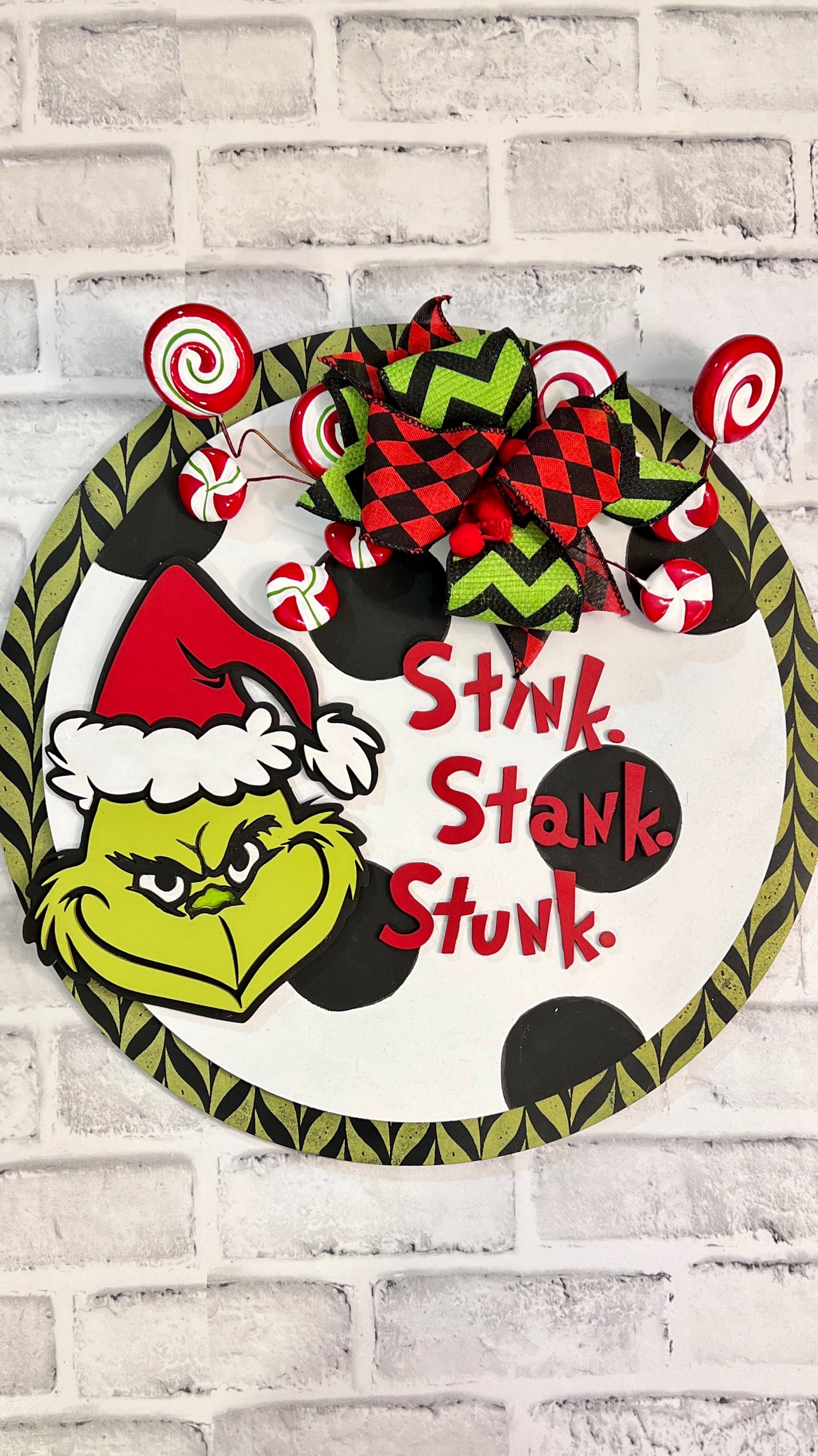 Grinch cutouts door hanger